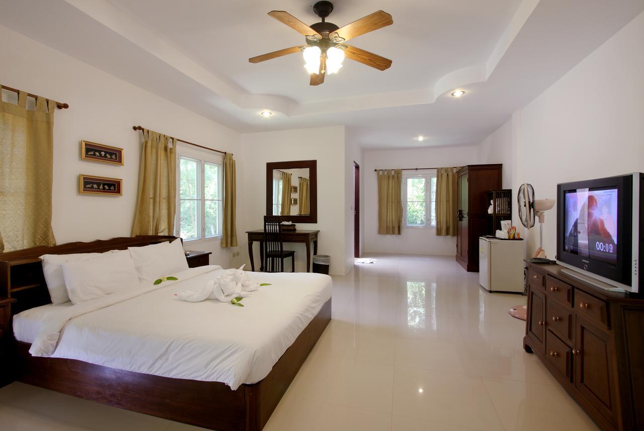 Racha Island Resort Ko Racha Yai Exterior foto