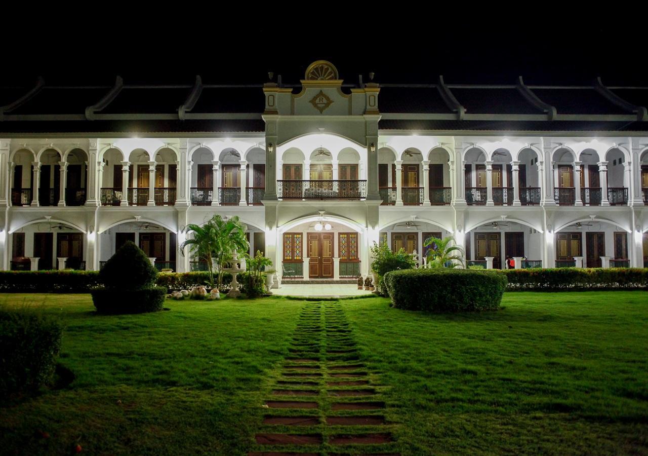 Racha Island Resort Ko Racha Yai Exterior foto